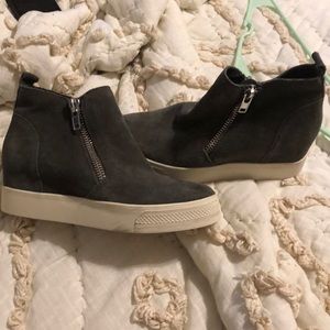 Steve madden wedged sneakers never worn